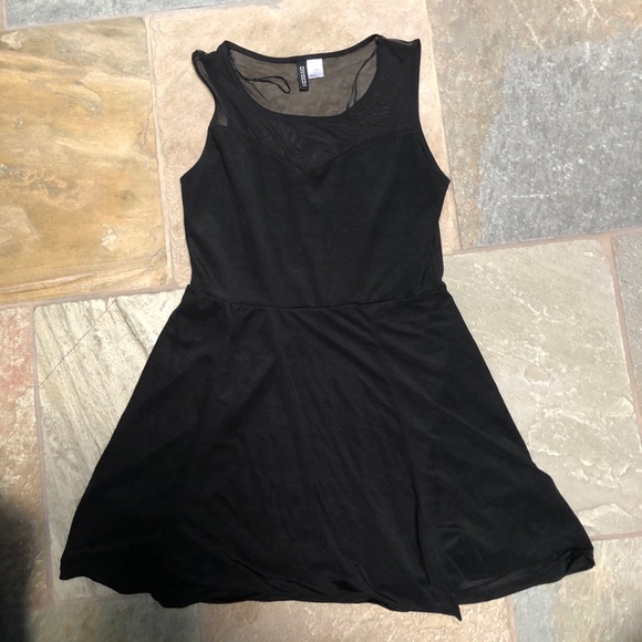 H&M black mesh dress - Picture 2 of 7
